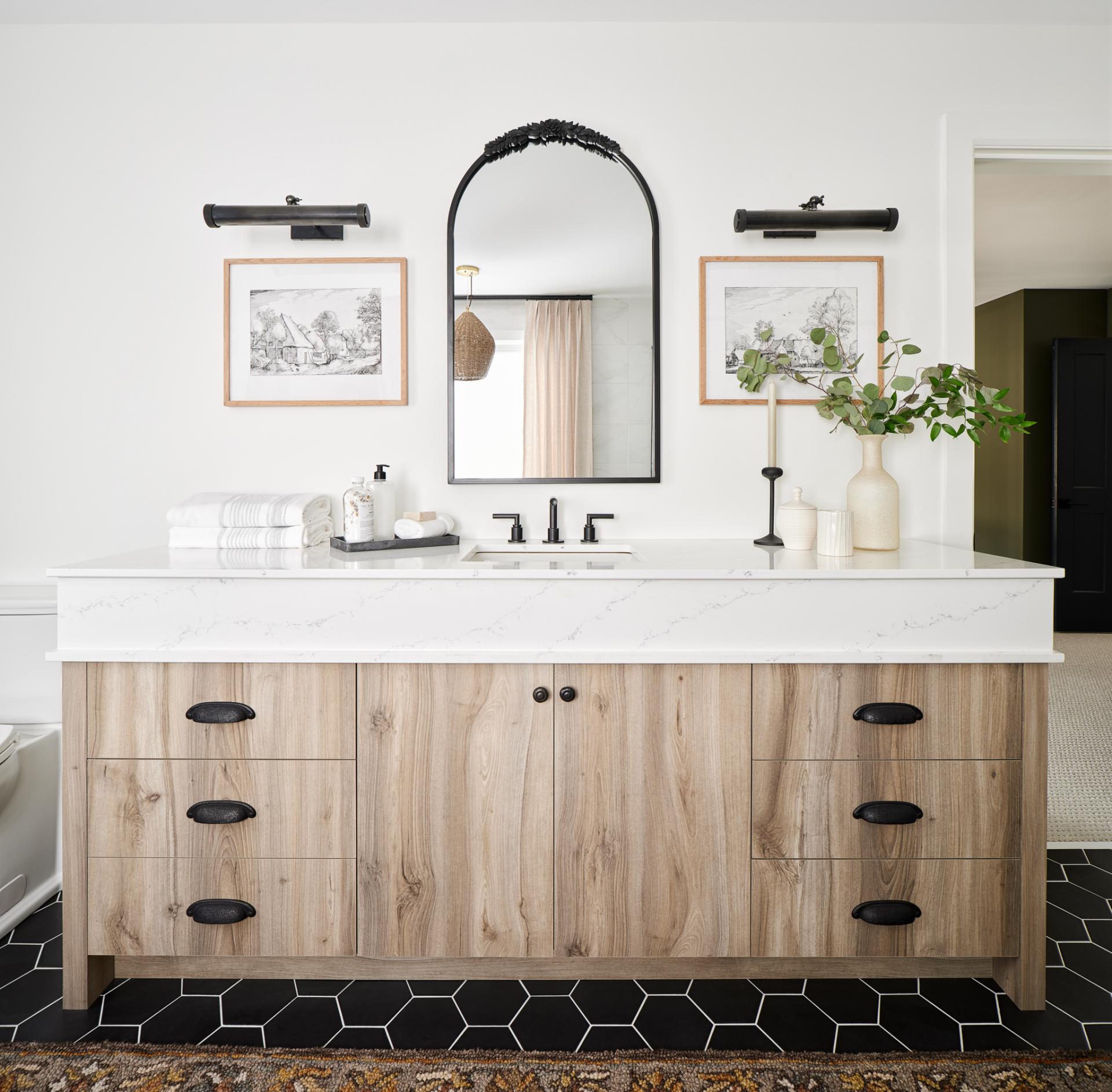 Hamilton Bathroom 4 Single Fam